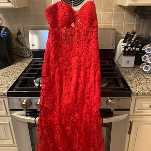 lace red prom dress